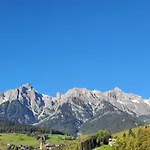 Steinernes *
